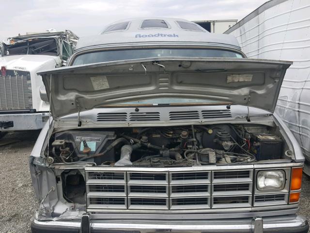 2B7HB23Y3JK151098 - 1988 DODGE RAM VAN B2 SILVER photo 7