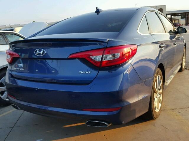 5NPE34AF4GH403158 - 2016 HYUNDAI SONATA BLUE photo 4