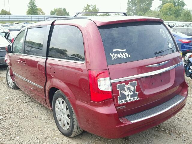 2C4RC1BG0CR259581 - 2012 CHRYSLER TOWN & COU RED photo 3