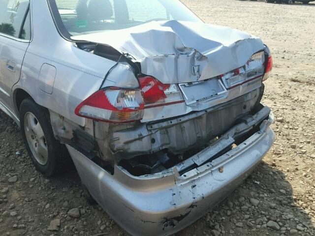 1HGCG16521A076561 - 2001 HONDA ACCORD EX SILVER photo 9