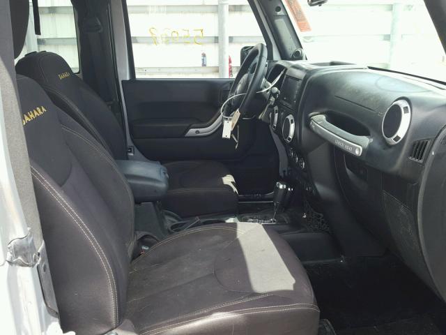 1C4AJWBG9DL655275 - 2013 JEEP WRANGLER S SILVER photo 5