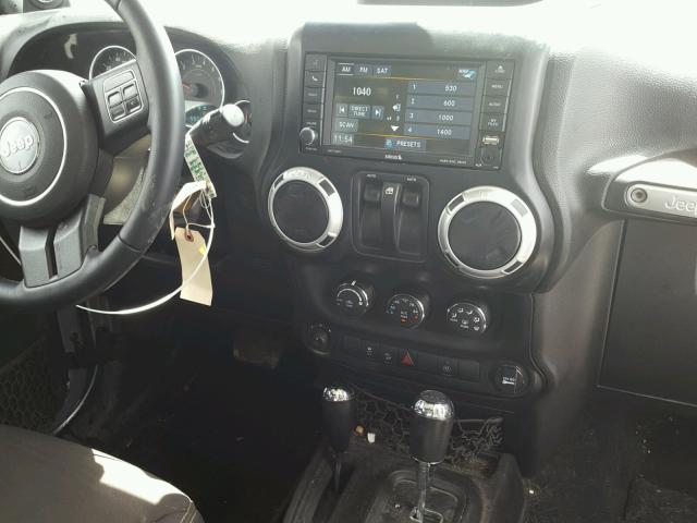 1C4AJWBG9DL655275 - 2013 JEEP WRANGLER S SILVER photo 9