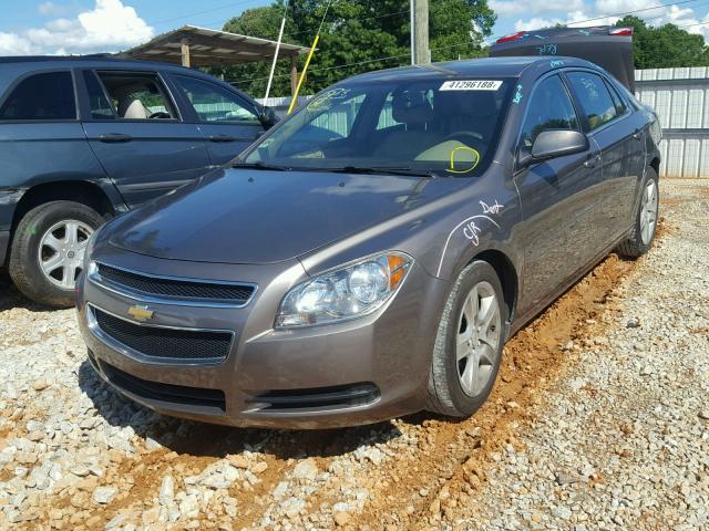 1G1ZB5E08CF320362 - 2012 CHEVROLET MALIBU LS Qəhvəyi foto 2