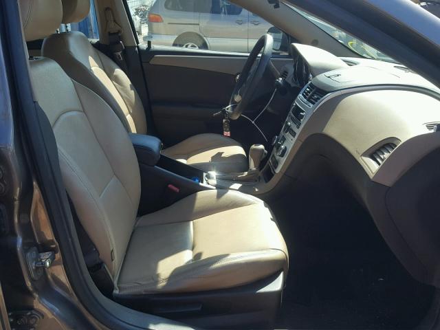 1G1ZB5E08CF320362 - 2012 CHEVROLET MALIBU LS Qəhvəyi foto 5