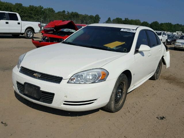 2G1WB57K391124914 - 2009 CHEVROLET IMPALA LS WHITE photo 2