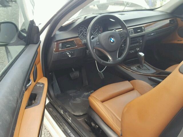 WBAKG7C5XBE264124 - 2011 BMW 335 I WHITE photo 9