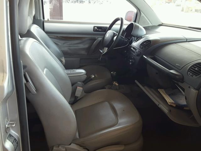 3VWCP21CX1M459643 - 2001 VOLKSWAGEN NEW BEETLE ვერცხლისფერი ფოტო 5