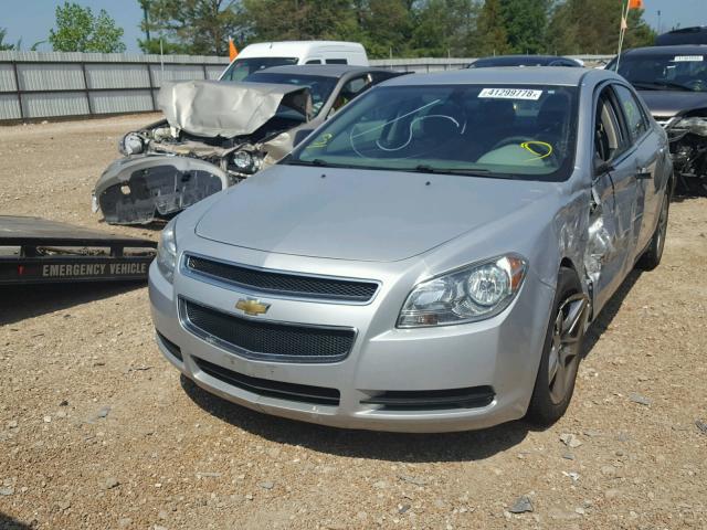 1G1ZA5EU6BF392911 - 2011 CHEVROLET MALIBU LS ვერცხლისფერი ფოტო 2