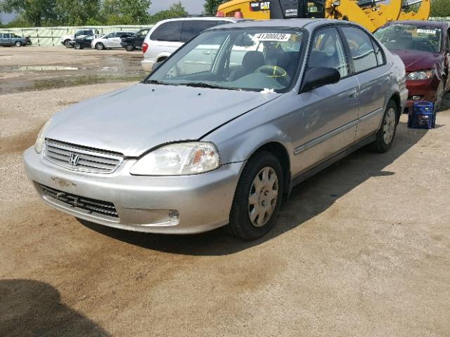 2HGEJ6614YH514867 - 2000 HONDA CIVIC BASE SILVER photo 2