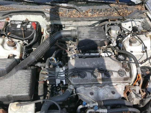 2HGEJ6614YH514867 - 2000 HONDA CIVIC BASE SILVER photo 7