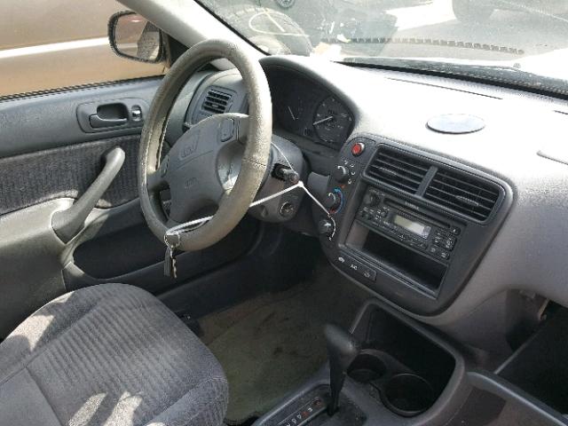 2HGEJ6614YH514867 - 2000 HONDA CIVIC BASE SILVER photo 9