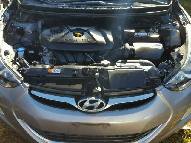 KMHDH4AE8DU933358 - 2013 HYUNDAI ELANTRA GRAY photo 7