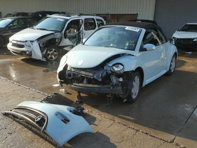 3VWCM21Y04M305841 - 2004 VOLKSWAGEN NEW BEETLE 蓝色 照片 2