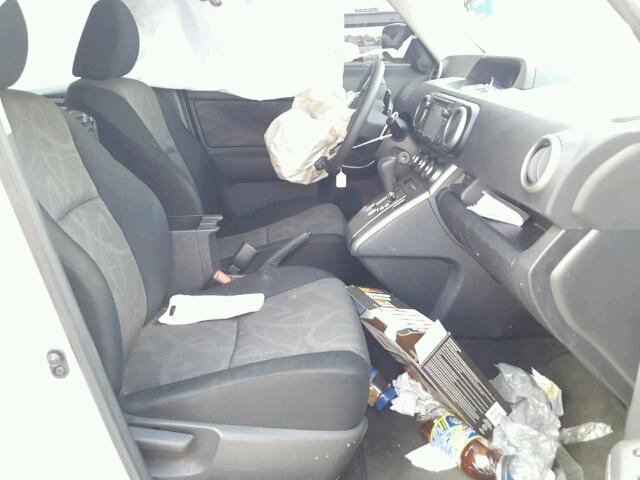 JTLZE4FE0EJ065617 - 2014 TOYOTA SCION XB 白色 照片 5