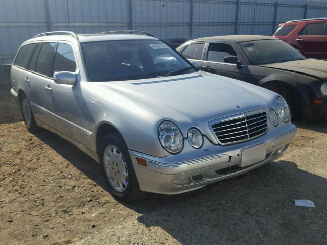 WDBJH82J83X089263 - 2003 MERCEDES-BENZ E 320 4MAT SILVER photo 1