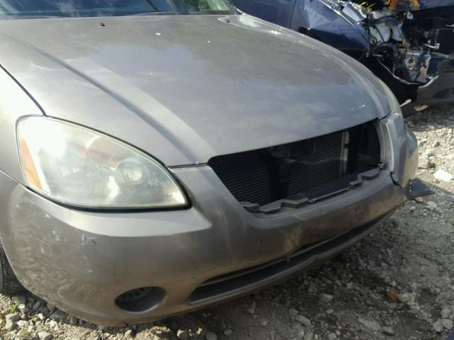 1N4AL11D53C293230 - 2003 NISSAN ALTIMA TAN photo 10