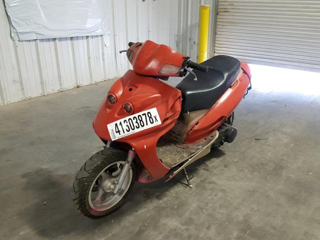 L9NTELKE0H1010785 - 2017 OTHER SCOOTER RED photo 2