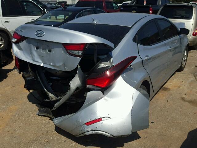 5NPDH4AE1EH525641 - 2014 HYUNDAI ELANTRA SE SILVER photo 4