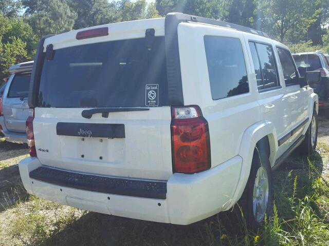 1J8HG48K88C227872 - 2008 JEEP COMMANDER WHITE photo 4