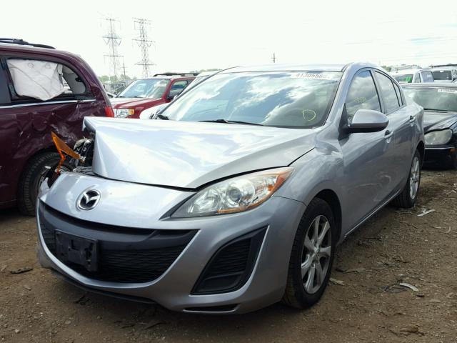 JM1BL1VF5B1401818 - 2011 MAZDA 3 I GRAY photo 2