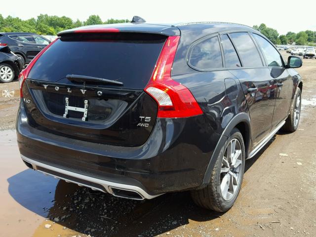 YV440MWM6H1038466 - 2017 VOLVO V60 CROSS BLACK photo 4