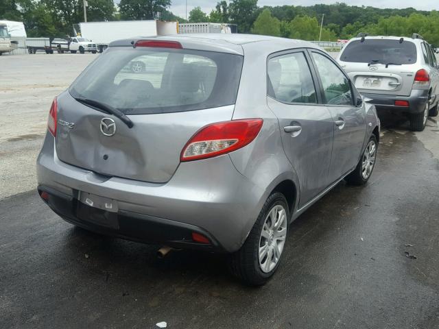 JM1DE1KY1E0187834 - 2014 MAZDA MAZDA2 SPO GRAY photo 4