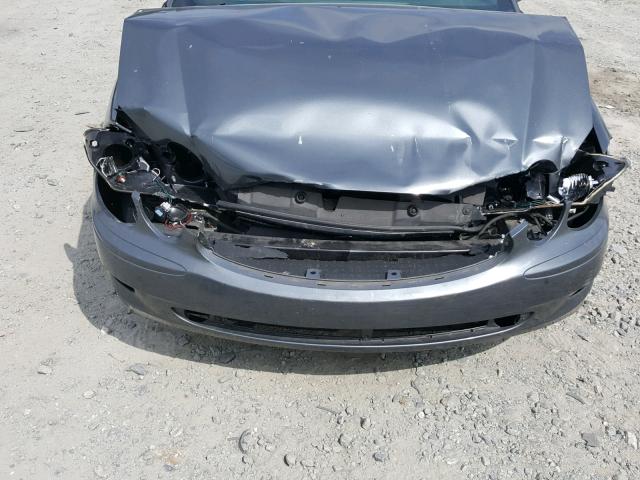 2G4WD532751236449 - 2005 BUICK LACROSSE C GRAY photo 13
