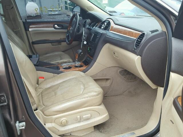 5GAER23DX9J125957 - 2009 BUICK ENCLAVE CX TAN photo 5