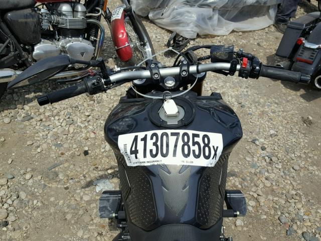 JYARN33E0EA000403 - 2014 YAMAHA FZ09 BLACK photo 9