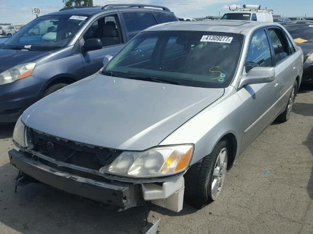 4T1BF28B11U126852 - 2001 TOYOTA AVALON XL Күміс фото 2