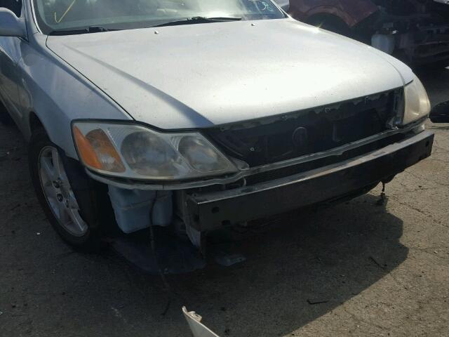 4T1BF28B11U126852 - 2001 TOYOTA AVALON XL Күміс фото 9