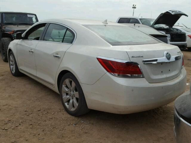 1G4GC5EG0AF159846 - 2010 BUICK LACROSSE WHITE photo 3