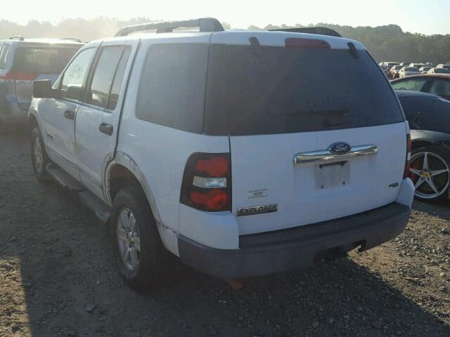 1FMEU63E36UB31828 - 2006 FORD EXPLORER X WHITE photo 3