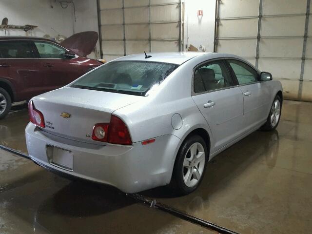 1G1ZG57B69F253382 - 2009 CHEVROLET MALIBU SILVER photo 4