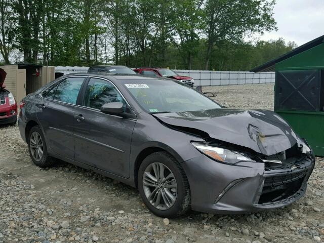 4T1BF1FK9HU405277 - 2017 TOYOTA CAMRY LE 石墨色 照片 1