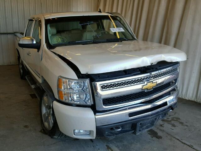 3GCPKTE34BG351134 - 2011 CHEVROLET SILVERADO WHITE photo 1