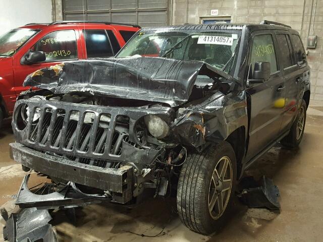 1J4FT28B19D178115 - 2009 JEEP PATRIOT BLACK photo 2