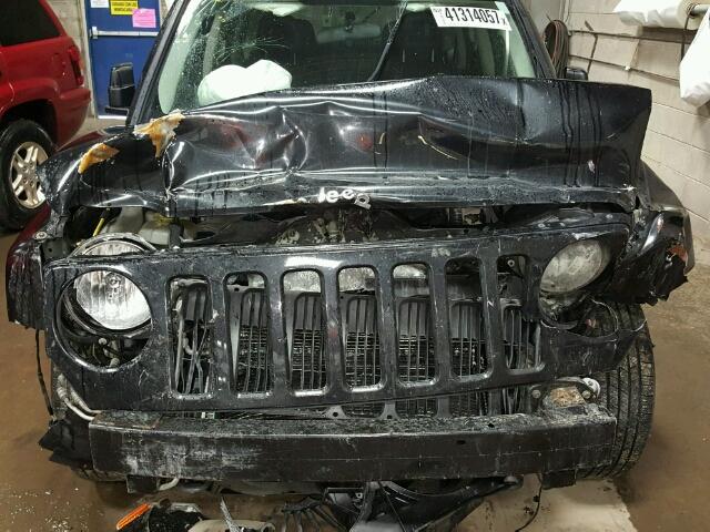 1J4FT28B19D178115 - 2009 JEEP PATRIOT BLACK photo 7