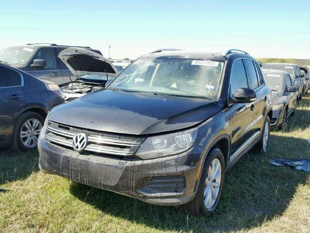 WVGRV7AX6HK023954 - 2017 VOLKSWAGEN TIGUAN BLACK photo 2