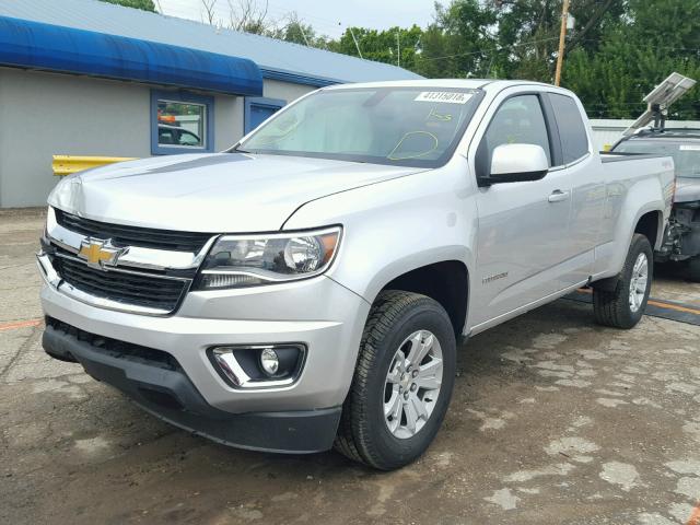1GCHTCEN3J1216467 - 2018 CHEVROLET COLORADO L SILVER photo 2