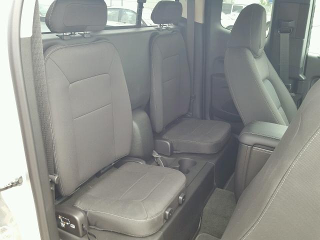 1GCHTCEN3J1216467 - 2018 CHEVROLET COLORADO L SILVER photo 9