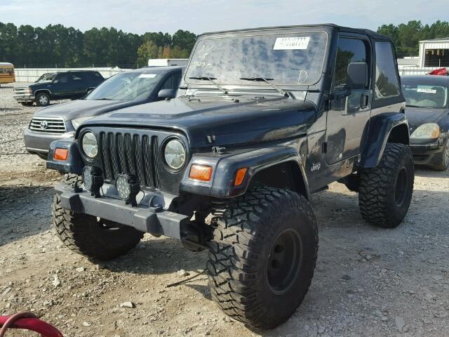 1J4FY49S8XP445712 - 1999 JEEP WRANGLER / BLACK photo 2