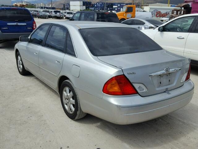 4T1BF28BXYU034391 - 2000 TOYOTA AVALON SILVER photo 3