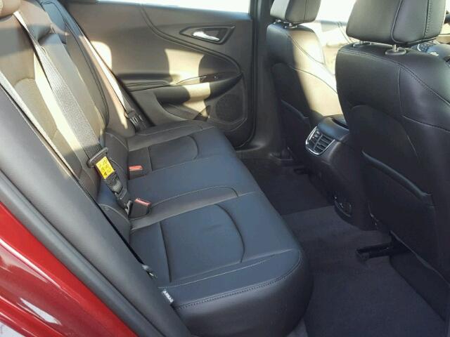 1G1ZH5SX6HF178519 - 2017 CHEVROLET MALIBU წითელი ფოტო 6