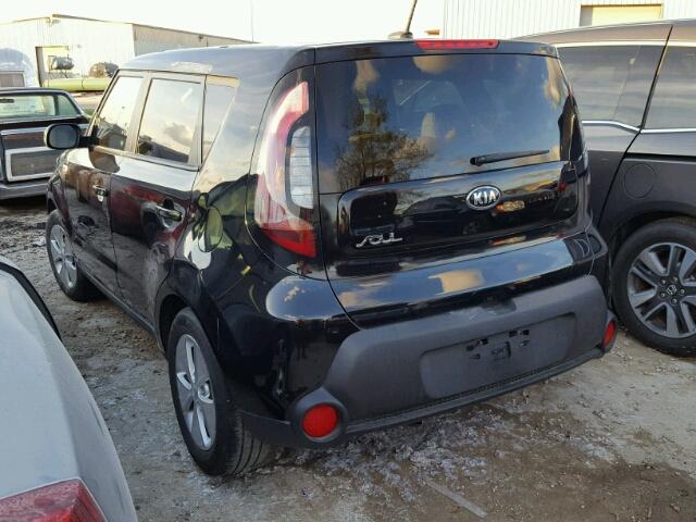 KNDJN2A29G7275708 - 2016 KIA SOUL BLACK photo 3