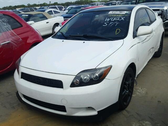 JTKDE167680228148 - 2008 TOYOTA SCION TC WHITE photo 2