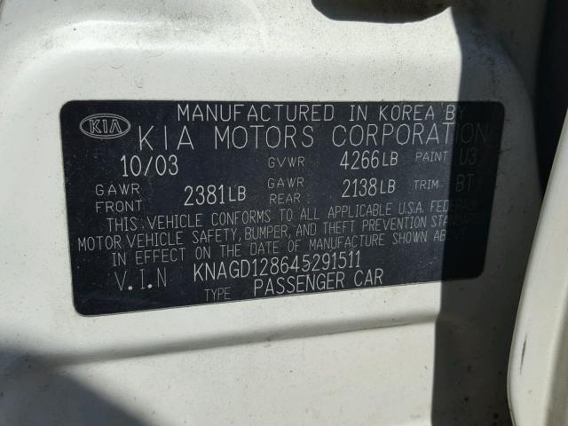 KNAGD128645291511 - 2004 KIA OPTIMA WHITE photo 10