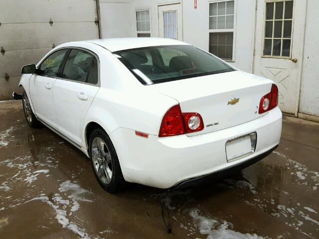 1G1ZH57B49F244242 - 2009 CHEVROLET MALIBU 1LT WHITE photo 3