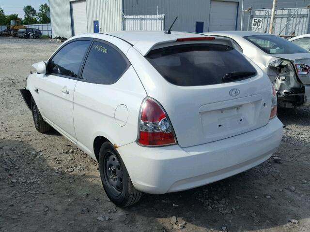 KMHCN35C88U096995 - 2008 HYUNDAI ACCENT BAS WHITE photo 3