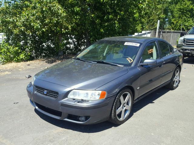 YV1RH52Y542372423 - 2004 VOLVO S60 R 灰色 照片 2